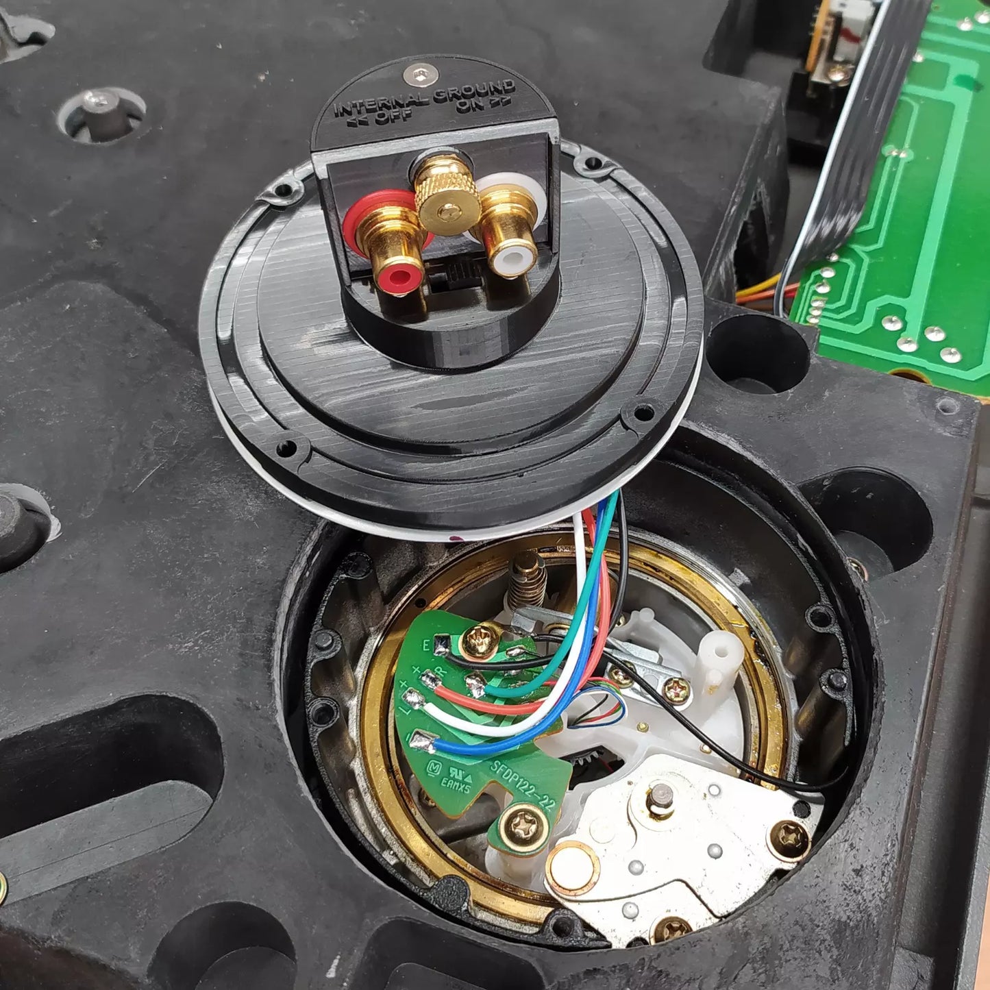 Technics SL-1200 External RCA Kit - Internal / External ground connection switch