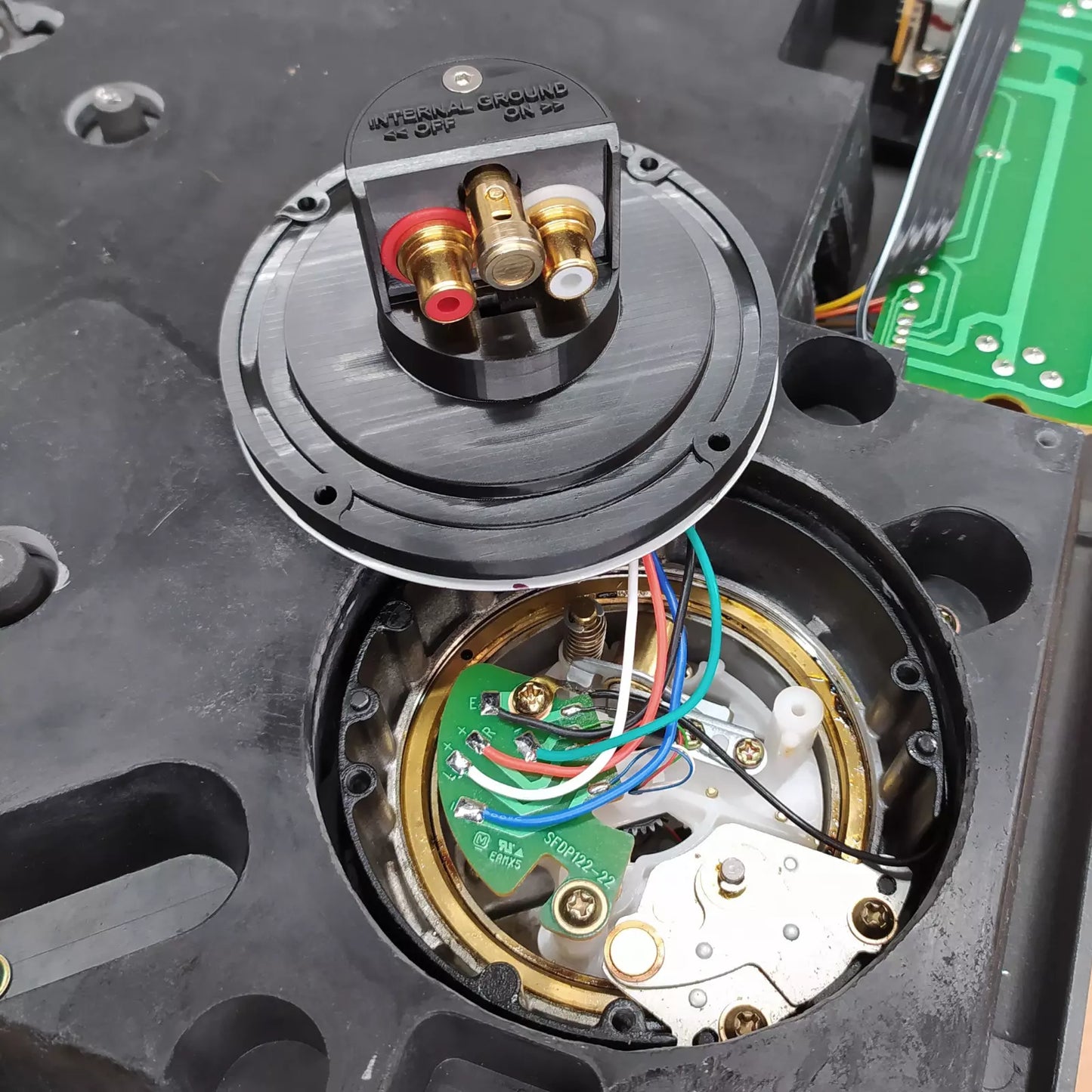 Technics SL-1200 External RCA Kit - Internal / External ground connection switch
